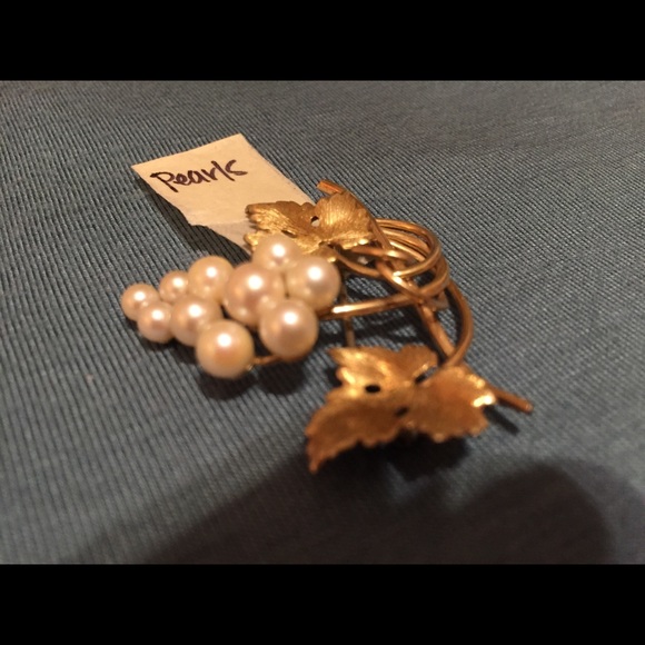 Brooch - Picture 2 of 4